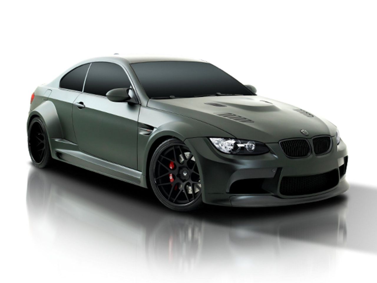 2010 Vorsteiner GTRS3 BMW M3 E92 GAMBAR FOTO MODIFIKASI 