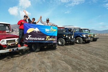 sewa hiace malang bromo