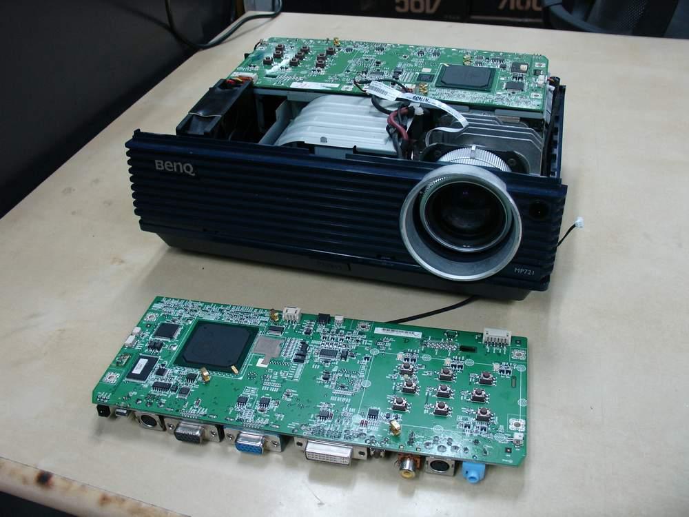 Service,Repair & Supply Lamp of Projector