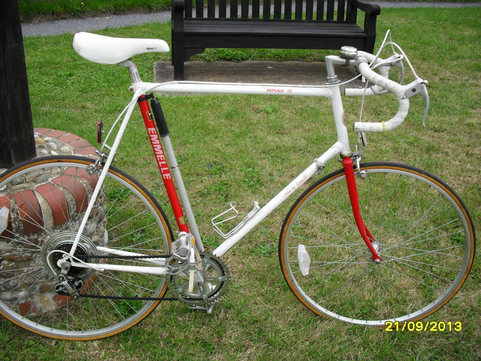 Norwich Charity Bike Auction Emmelle Large Team Replica 12 Road Race Bike