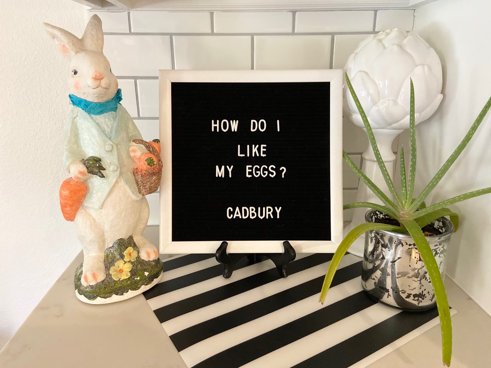 Easter Letter Board Ideas Crafty Texas Girls: Modern Easter Decorating Ideas