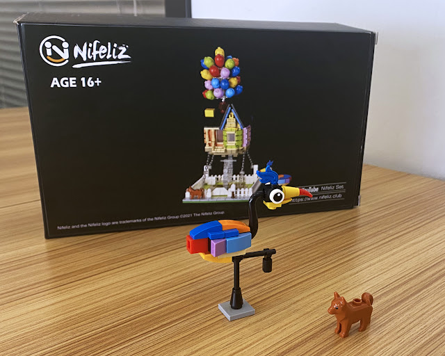 Nifeliz flying house compatible with lego