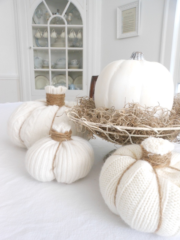 Evelyn and Rose: Sweater Pumpkin Tutorial