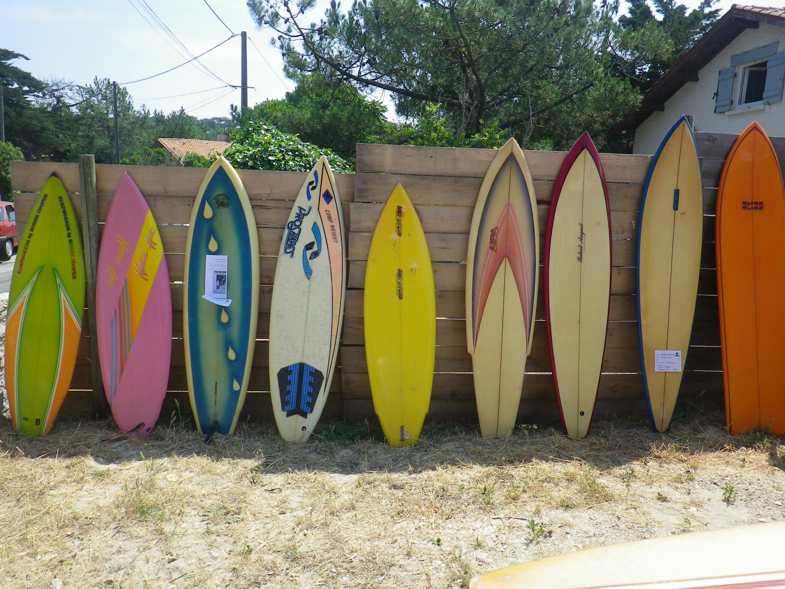 vintage surfboard collection France Surf Art à l'atelier de Gérard