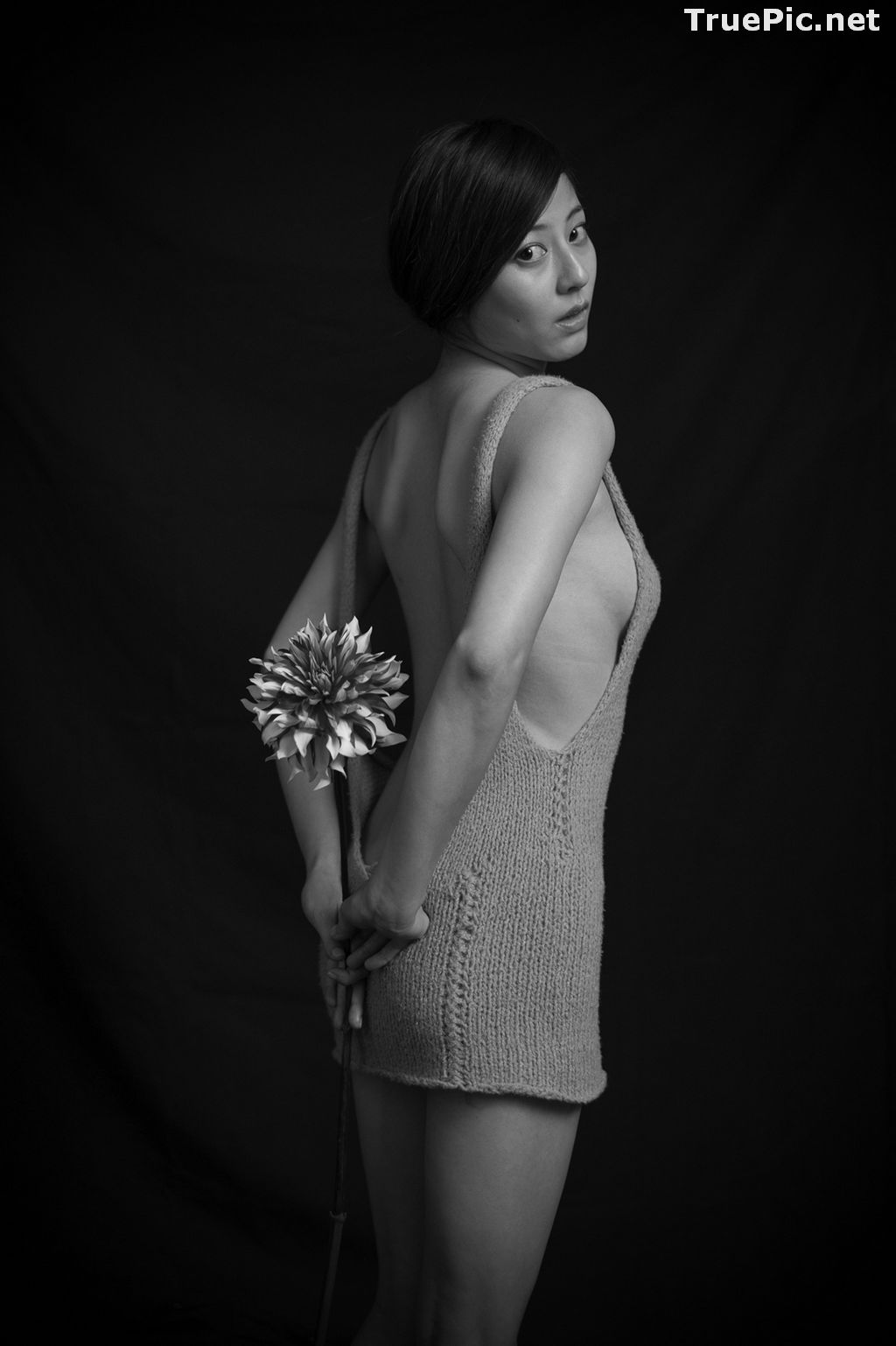 Image Japanese Model and Actress - Yumi Sugimoto - Yumi Mono Chrome - TruePic.net - Picture-31