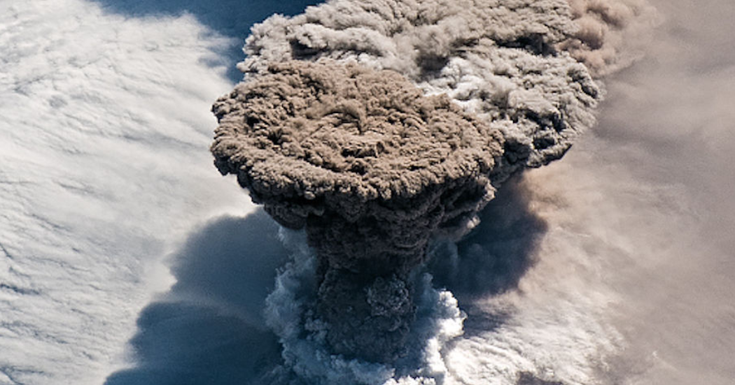 Russian earthquake volcano eruption