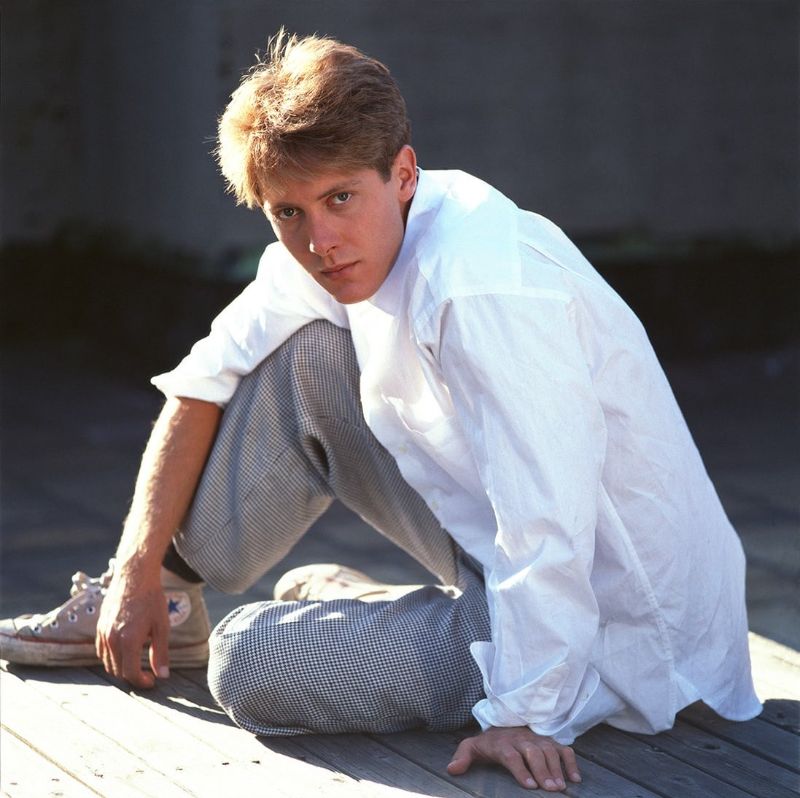 32 Fabulous Portrait Photos of a Young and Handsome James Spader