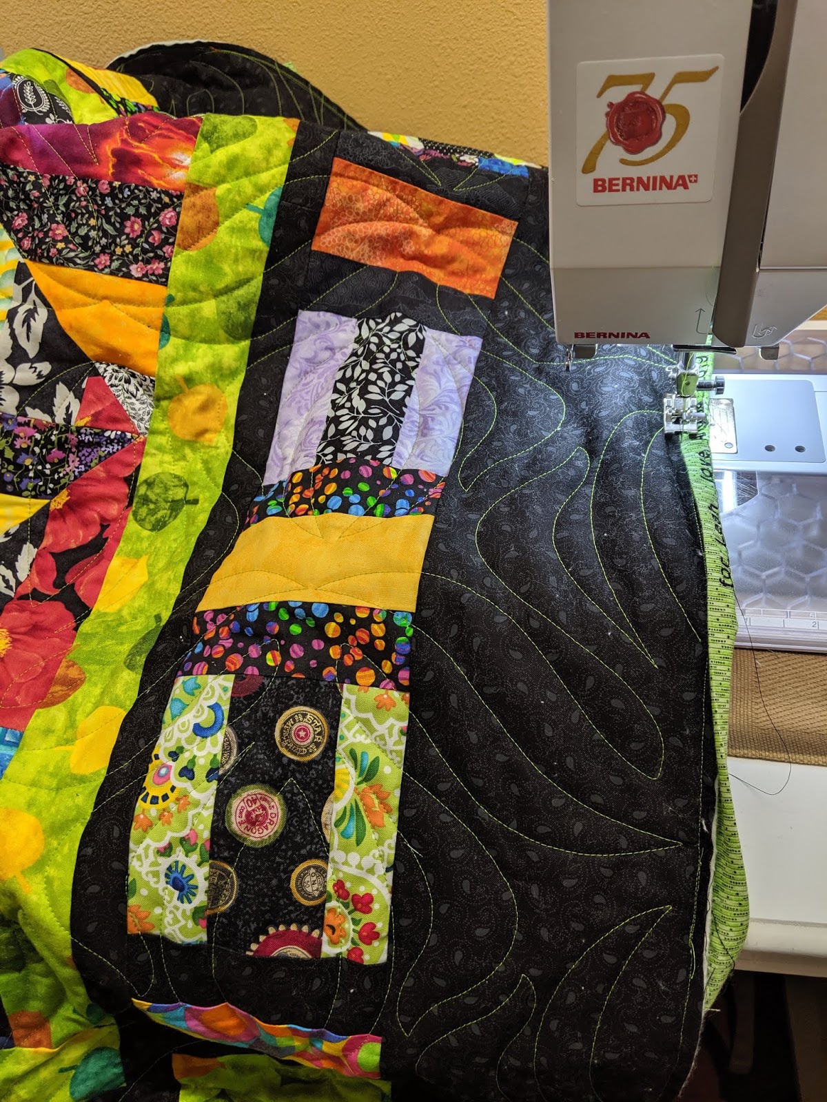 Bright & Black Oversized Couch Quilt