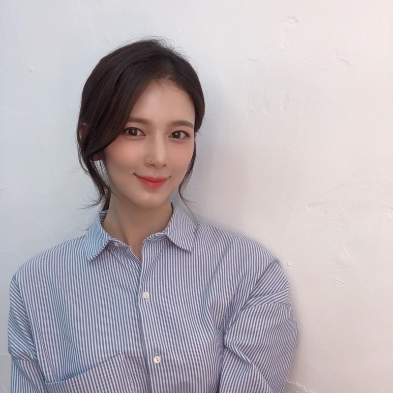 얼짱출신 여자 배우들 줍줍중인듯한 소속사 | 인스티즈