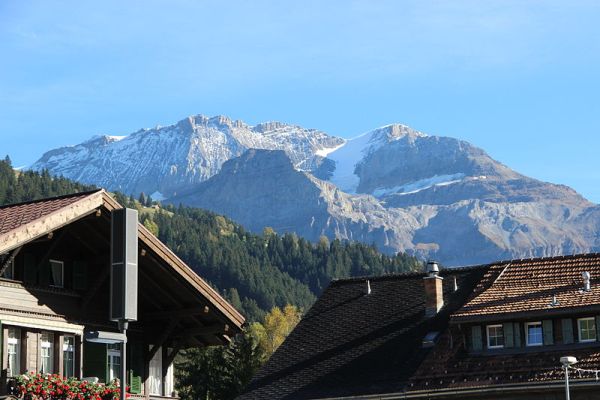 Panorama Wildstrubel dari Lenk