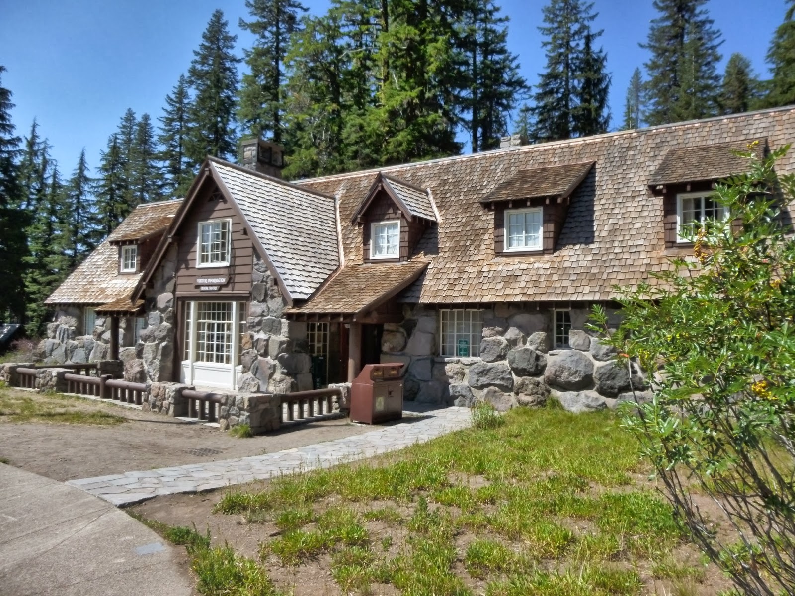 American Travel Journal Steel Visitor Center and Rim Village Crater