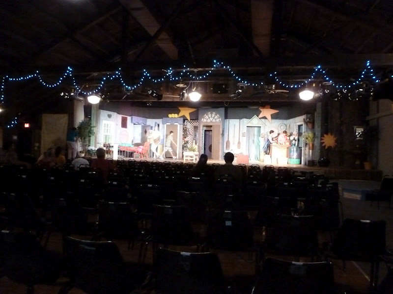 Step Back in Time: Kentucky Pioneer Playhouse and Campground – Your Gateway to Americana