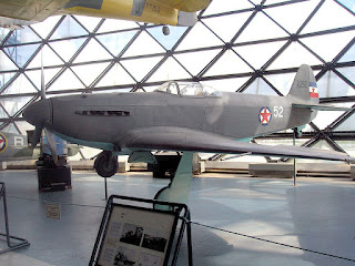   الطائرة السوفيتية Yak-3