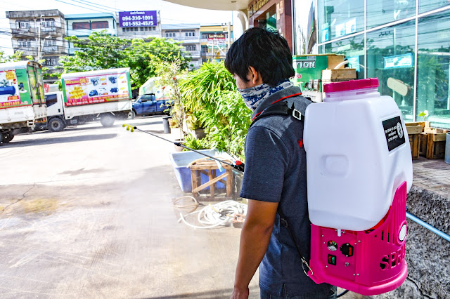 ขาย เครื่องพ่นยาแบตเตอรี่ มอเตอร์คู่ BIG SWAN พ่นไกล 7 เมตร-1