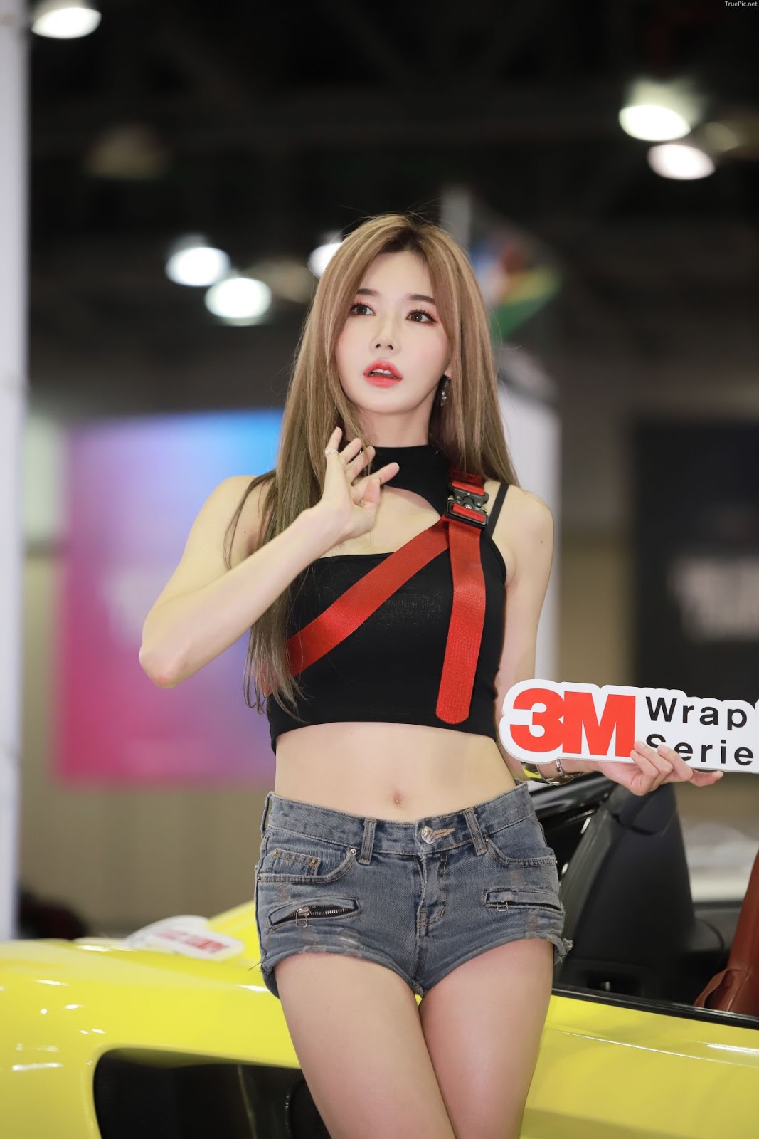 Korean Racing Model - Han Ga Eun - Seoul Auto Salon 2019 - Picture 72