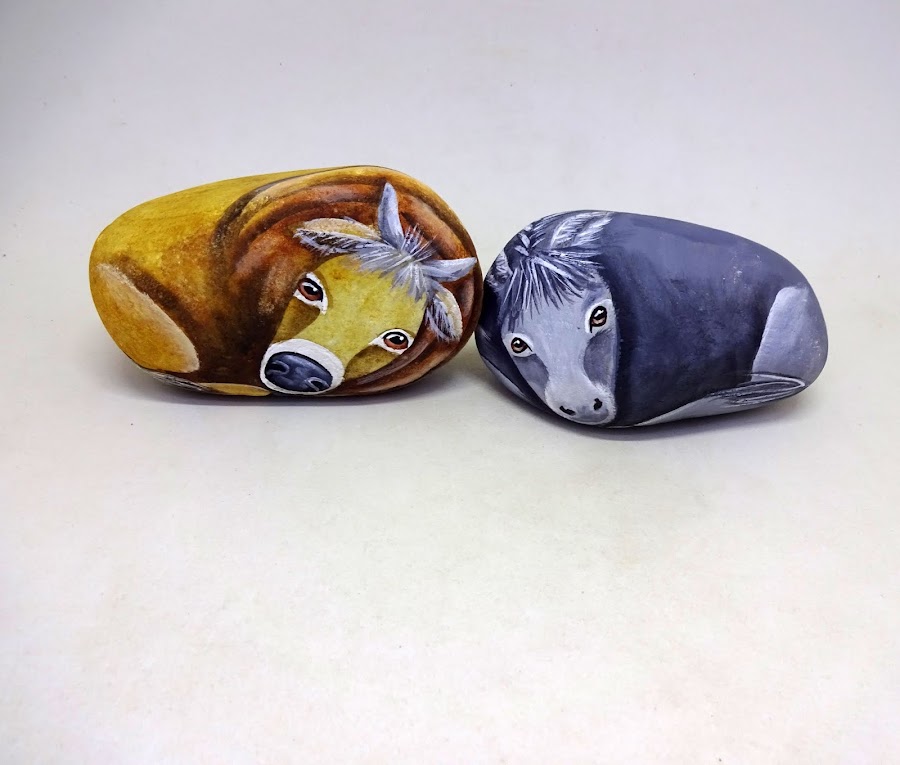 COMO PINTAR PIEDRAS CON BELÉN - MULA - PASO A PASO