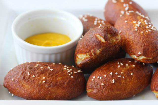 Stuffed Pretzel Bites from Karen's Kitchen Stories