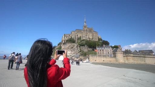 Mont SaintMichel, Kastil di Pulau Pasang, Prancis