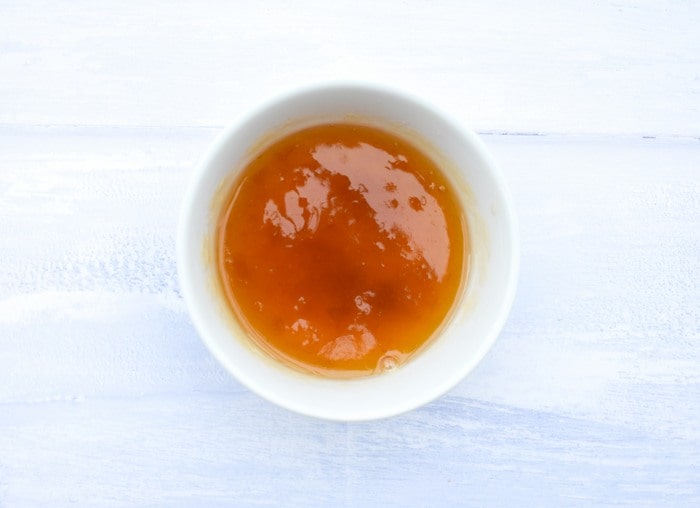 apricot jam Apricot jam in a small bowl