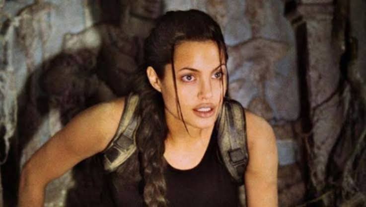 Lara Croft: Tomb Raider - Filme 2001 - AdoroCinema