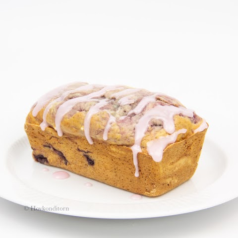 Cherry Almond Cake