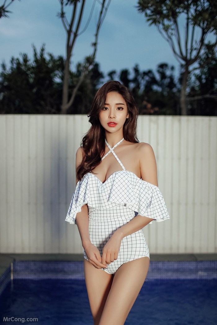 Beautiful Park Da Hyun in sexy lingerie fashion bikini, April 2017 (220 photos)