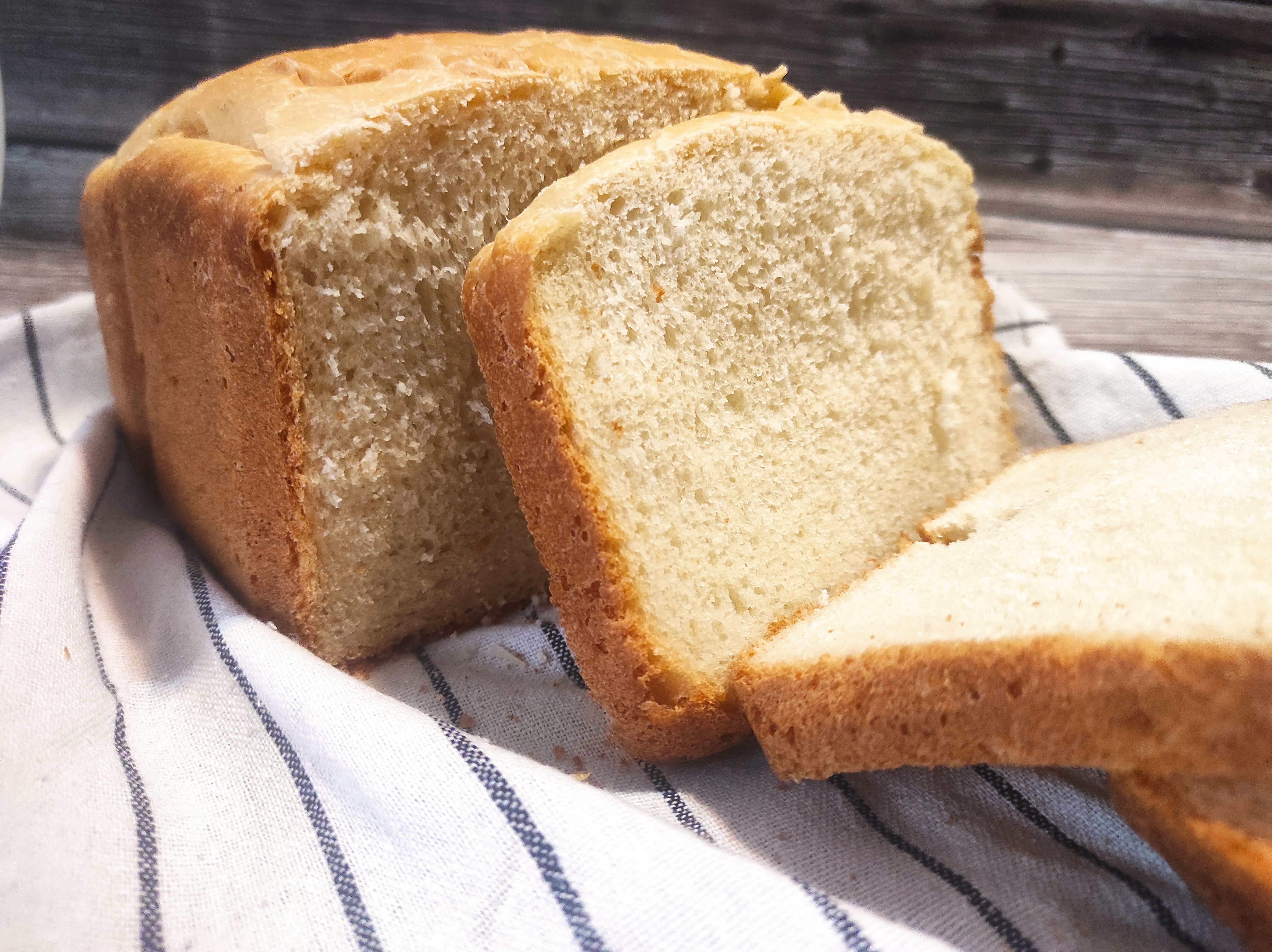 Pan de molde con y sin panificadora - La Cocina de Lila