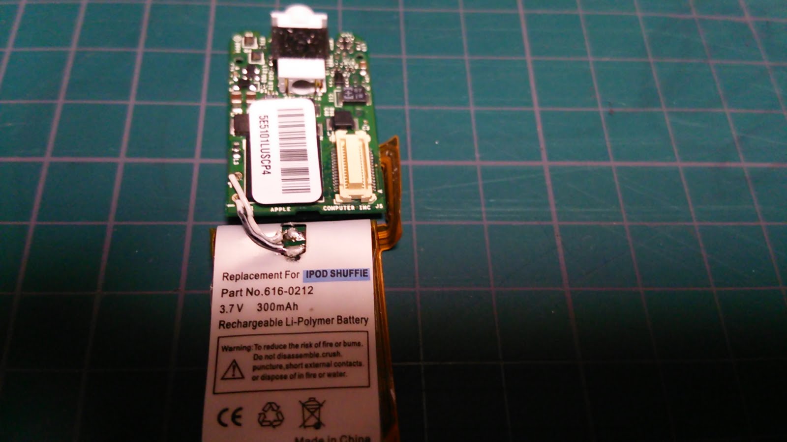 ゆうしんの Ipod Shuffle 電池交換 後編