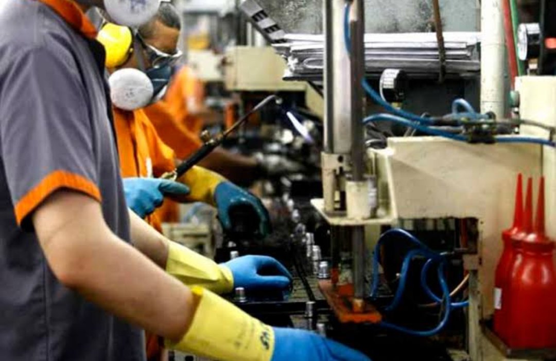 Resultado de imagem para operador de produção