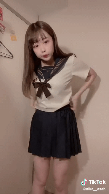 일본의 치마 접기 챌린지 - 디쁠