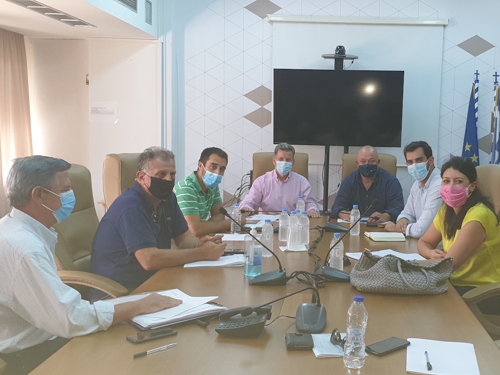 Συνάντηση του Αντιπεριφερειάρχη Αθλητισμού Ι. Μαντζούνη στην Μεσσηνία για την πορεία υλοποίησης αθλητικών έργων Συνάντηση του Αντιπεριφερειάρχη Αθλητισμού Ι. Μαντζούνη στην Μεσσηνία για την πορεία υλοποίησης αθλητικών έργων