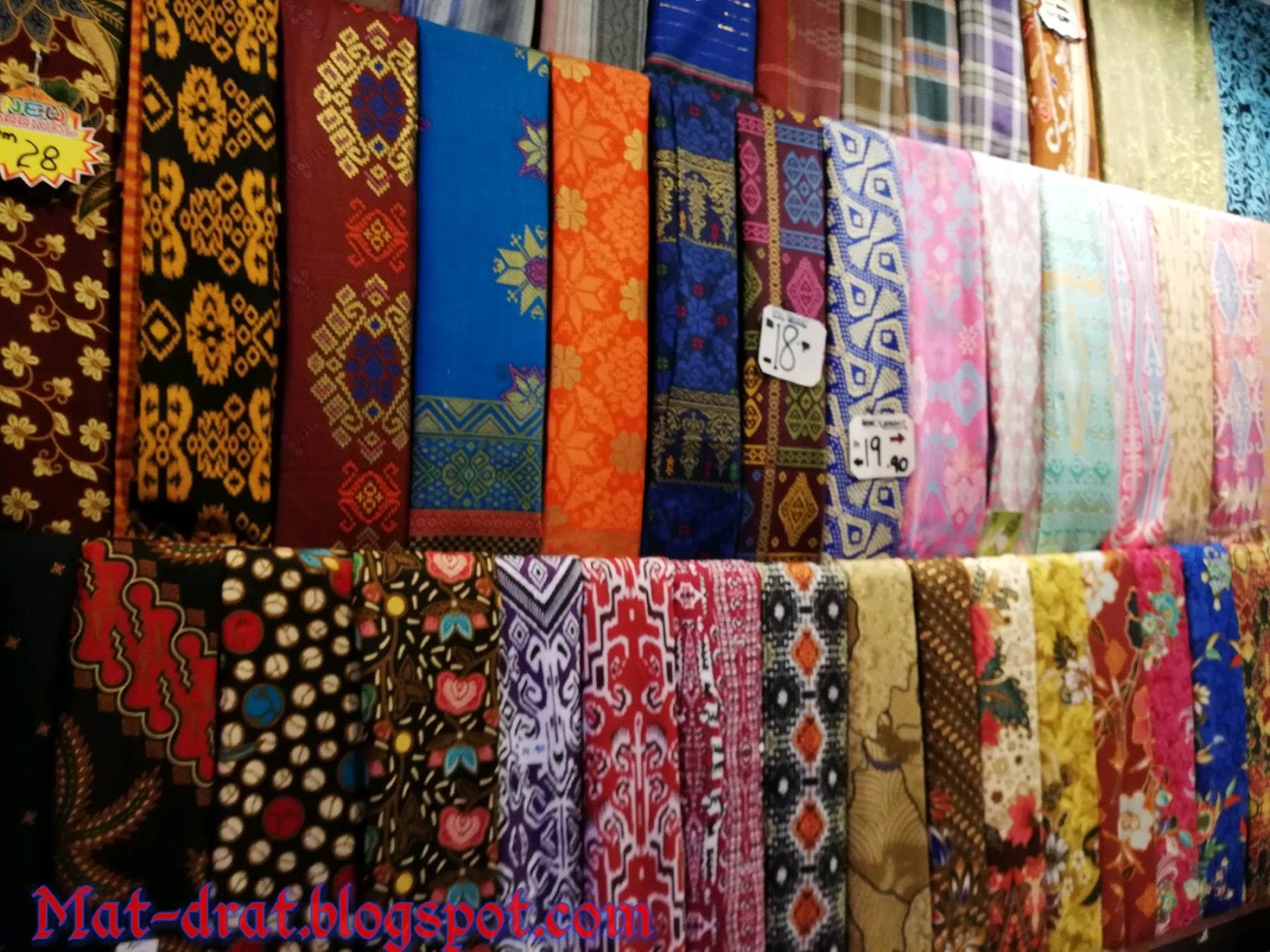 Mat Drat Tempat Beli Souveniour Dan Buah Tangan Murah Di Kuching