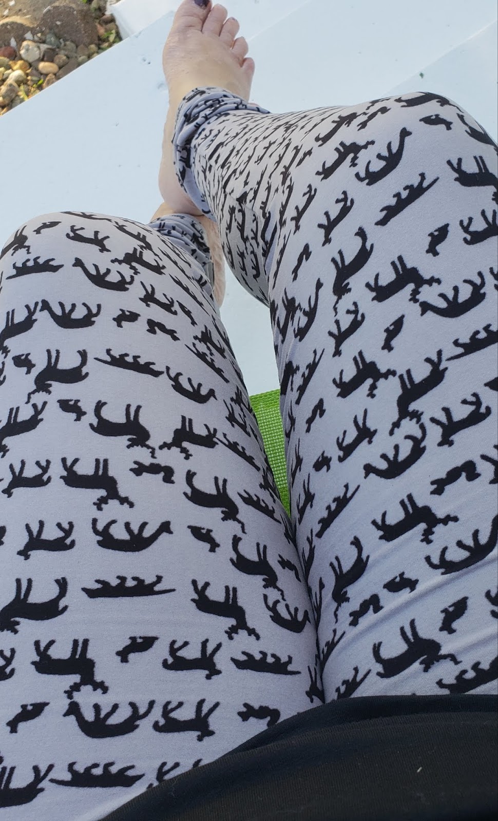 Heck Of A Bunch Simple Addiction Free Leggings with Order