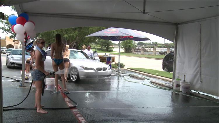 Hot Bikini Babes Bikini Car Wash