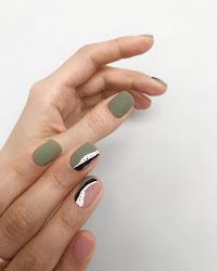 cute abstract nail designs 3