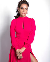 Aisha Sharma  (Indian Actress) Wiki, Biography, Age, Height, Family, Career, Awards, and Many More...
