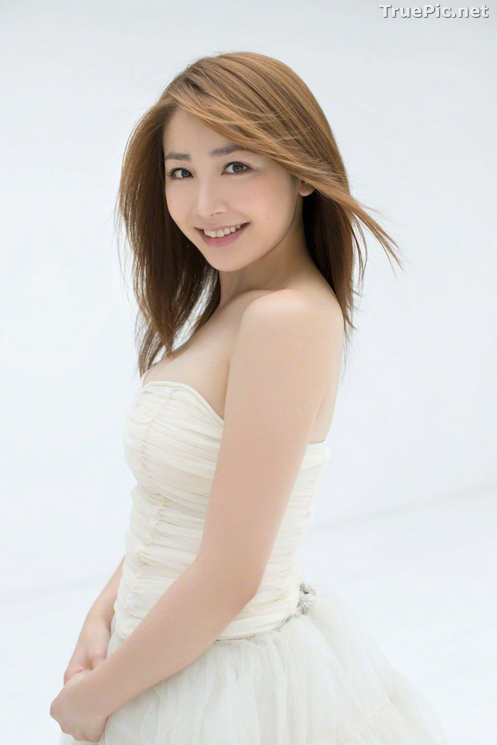 Image [Wanibooks Jacket] No.129 - Japanese Singer and Actress - You Kikkawa - TruePic.net - Picture-1