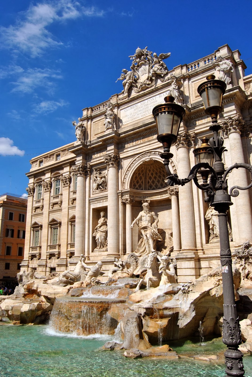 Perché si chiama Fontana di Trevi? Viaggiatori Ignoranti Perché si chiama Fontana di Trevi? Viaggiatori Ignoranti