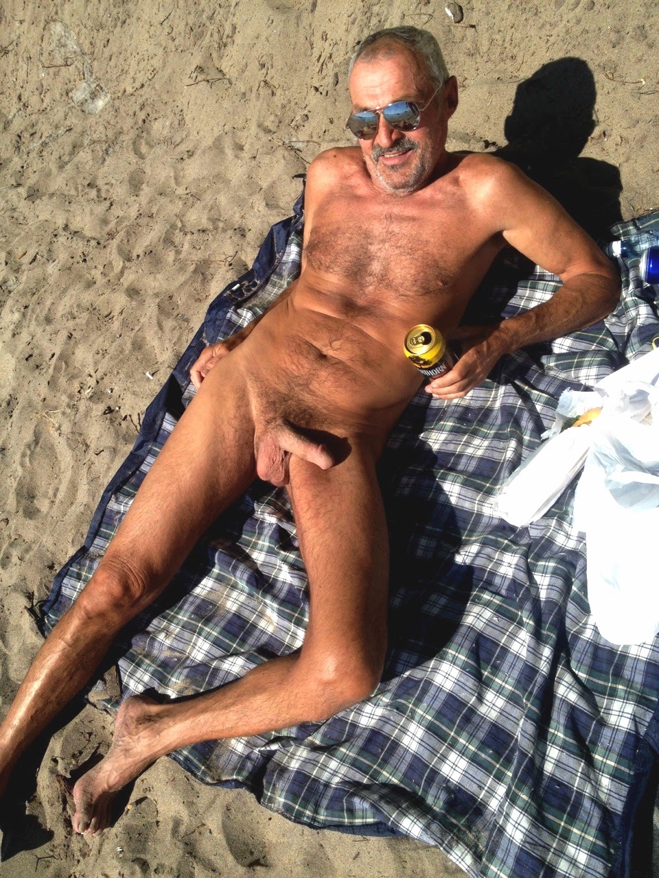 голым на пляже панин фото 29