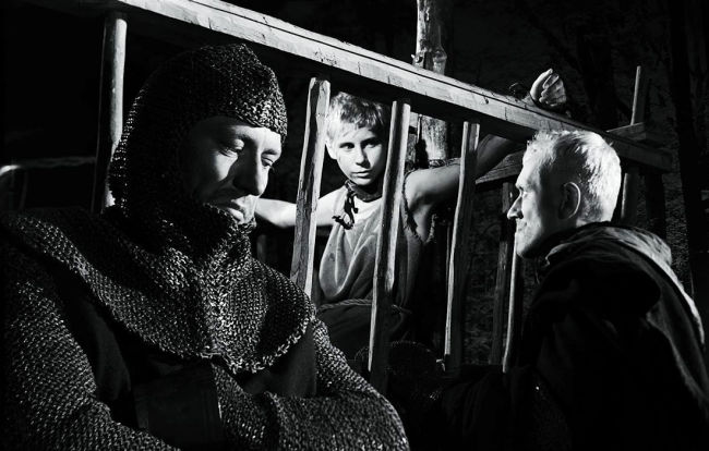 Antonius Block vs. Death in a game of chess from the movie Seventh Seal  by Ingmar Bergman (1957) : r/OldSchoolCool