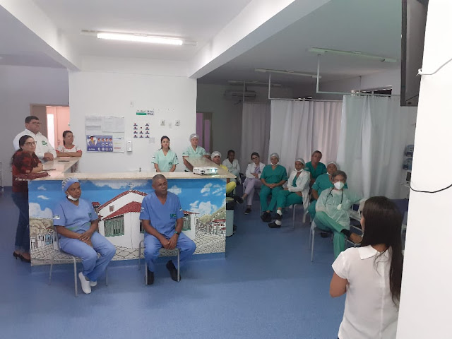 Instituto ISIBA realiza atendimento psicológico para equipe multidisciplinar