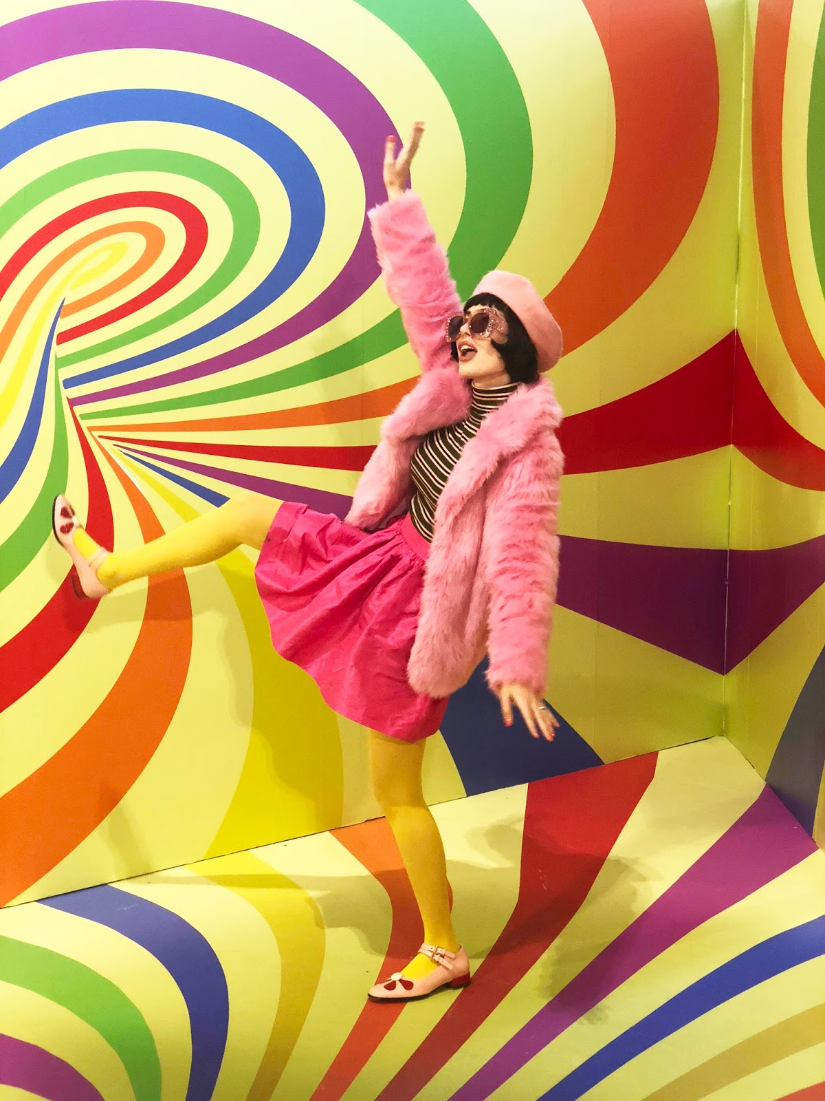 CANDYTOPIA // A Fashion Nerd, A Colorful Fashion Blogger in Los Angeles