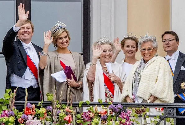 Princess mette-Marit, Queen Mathilde, Queen Silvia, Queen Maxima, Princess Victoria, princess Sofia, Princess Mary