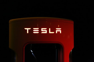 Tesla%2Bcompany%2Blogo