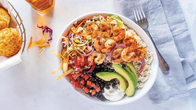 Red Lobster Puts Together New Baja Shrimp Bowl | Brand Eating