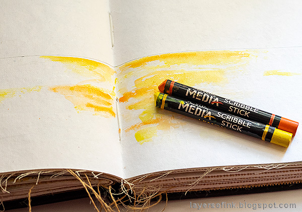 Layers of ink - Ocean Art Journal Page Tutorial by Anna-Karin Evaldsson. Color with Dina Wakley Scribble Sticks.