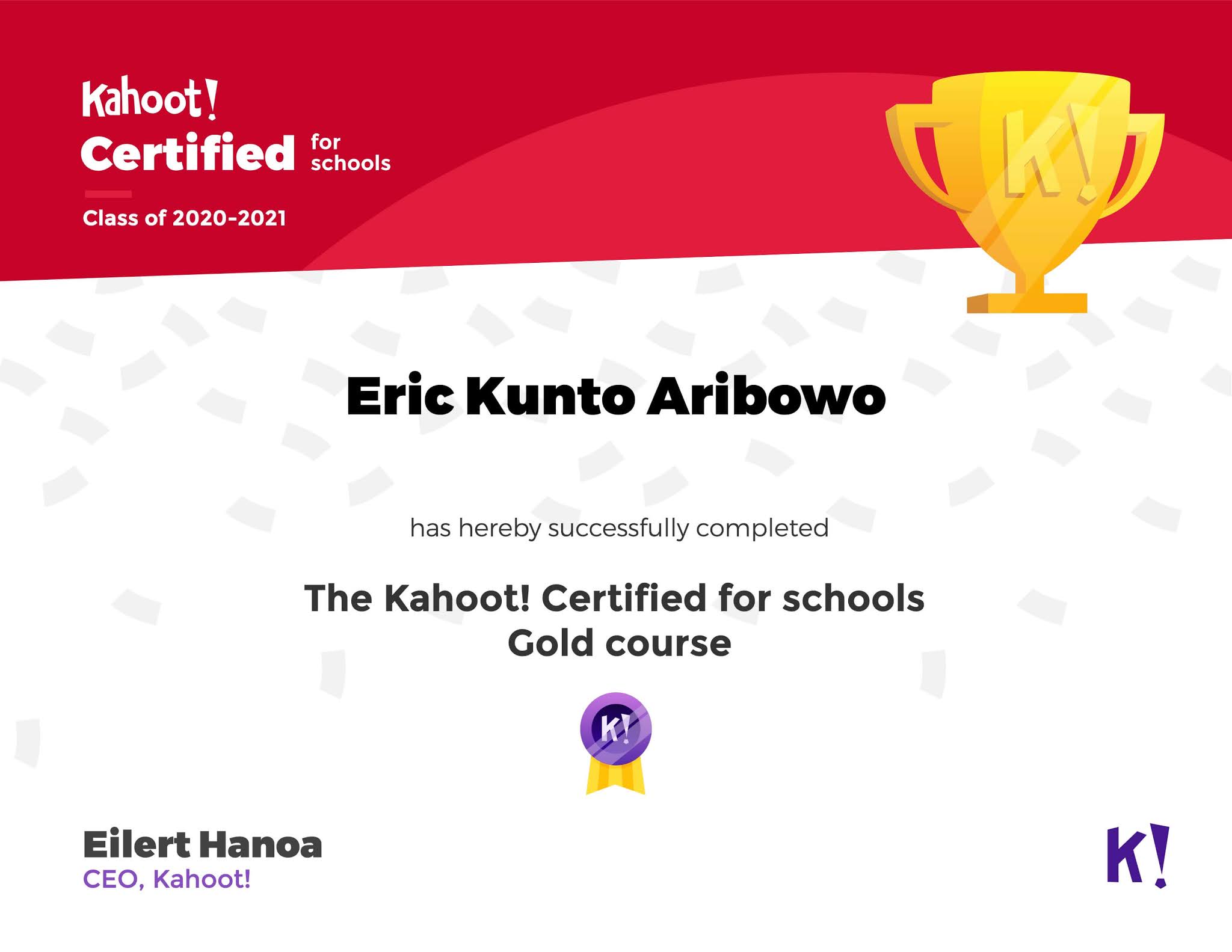 Gold course. Gold first coursebook. Gold course. First certificate gold longman coursebook. Сша гольф поле дом без стены.