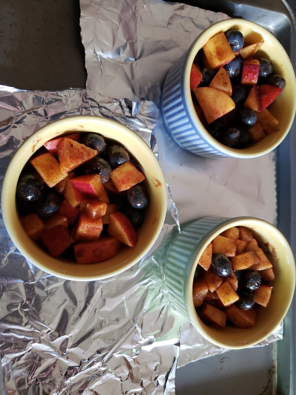 Cuisine de Michelle Nectarine Blueberry Crisp