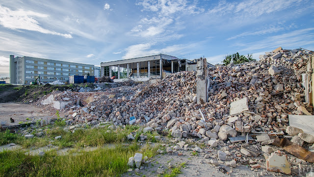 Rozbiórka Astorii przy ulicy Królowej Jadwigi w Bydgoszczy