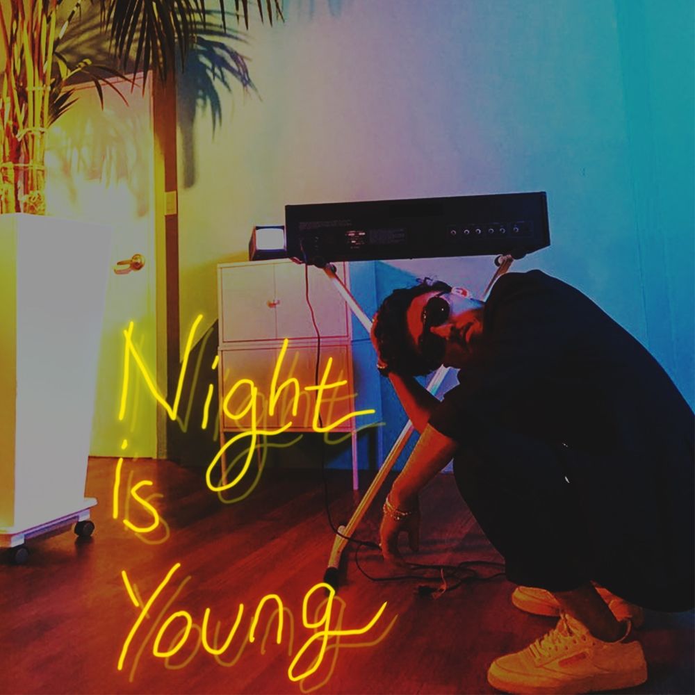 Kim Shin Ill – Night Is Young – Single